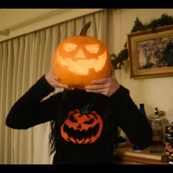 Dolls Kill Halloween Pumpkin cropped black fuzzy sweater (S-M) - Picture 1 of 6